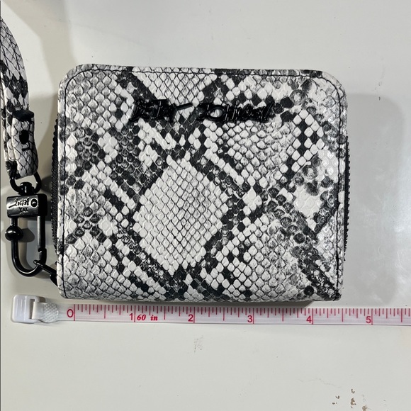 Textured Snake-Print Crossbody Wallet in Black & White - Picture 4 of 5